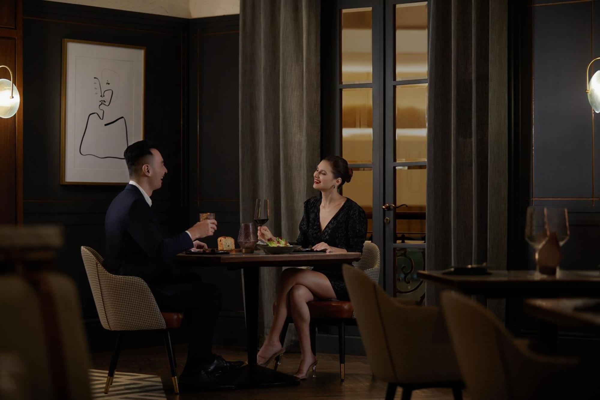 JW Marriott Hotel Surabaya Exteriör bild
