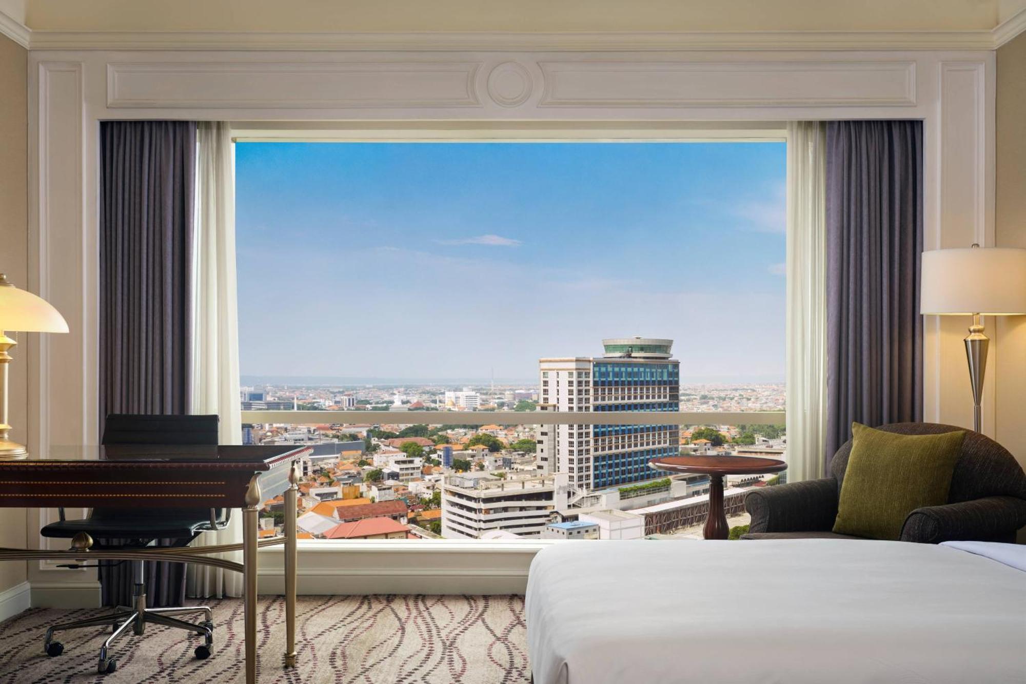 JW Marriott Hotel Surabaya Exteriör bild